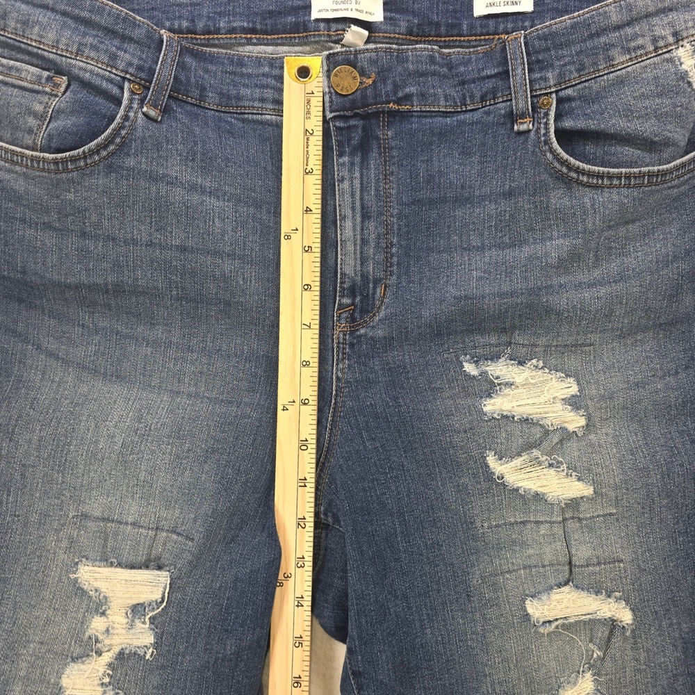 William Rast Women 22W Ankle Skinny Jeans Distressed Medium Wash Denim Plus Size - Picture 6 of 11